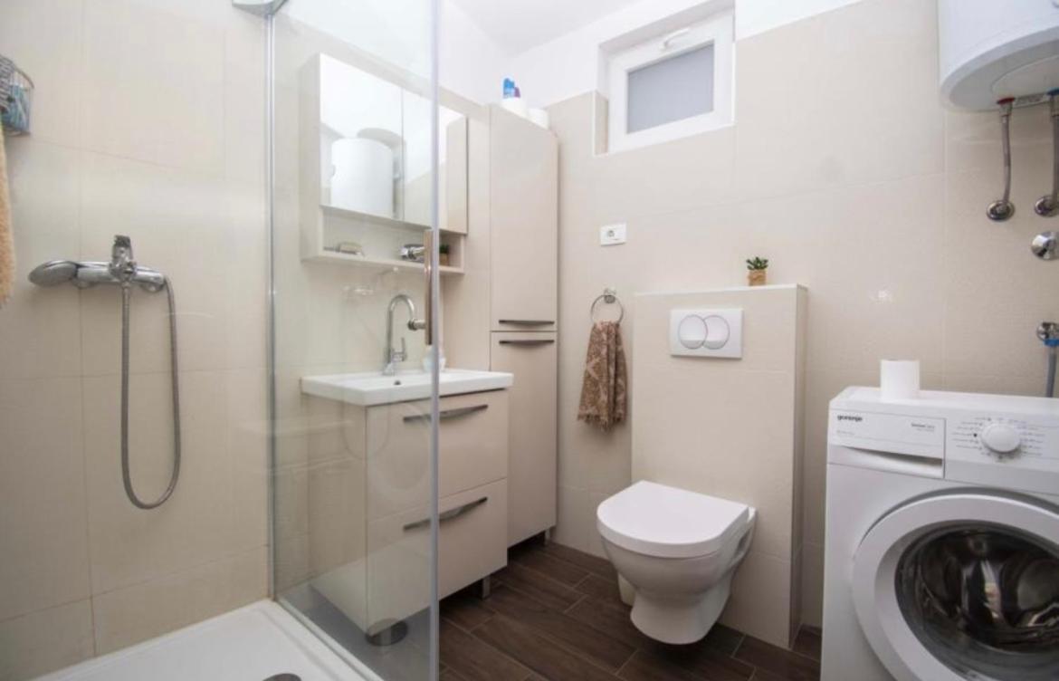 Apartman Lusy Tribunj  Exterior photo